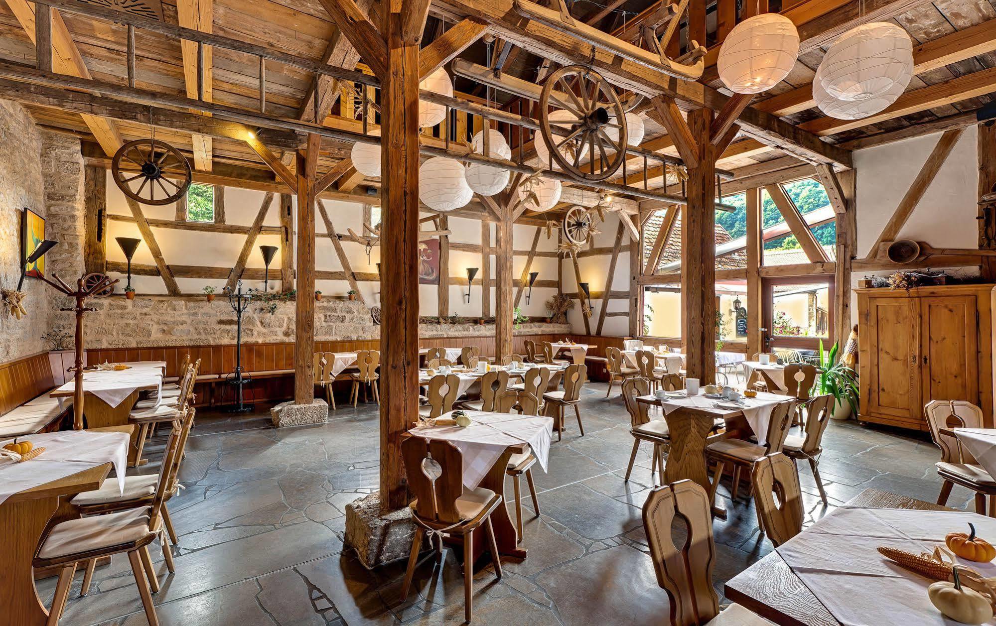 Zum Falken Hotel Tauberzell